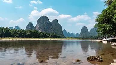 桂林唯美山水漓江风光延时视频的预览图